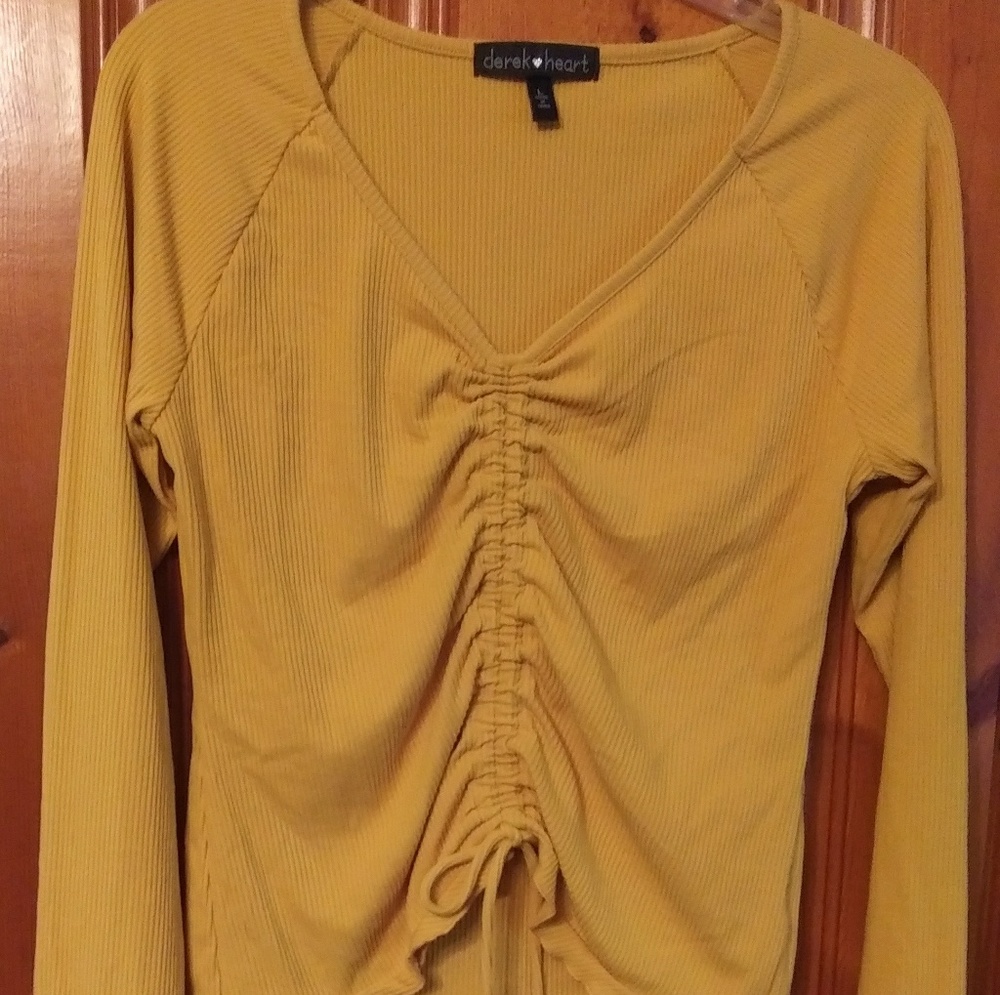 Ribbed Long Sleeve Shirt